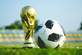2026美加墨世界杯-钢铁防线！Ning关键节点神级防守立奇功，TES逆境翻盘豪取胜利